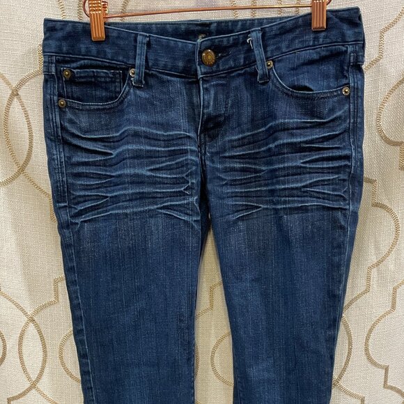 Express - Picture 1 of 7